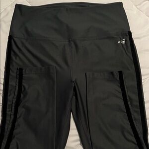 green / black  High-Waisted Leggings